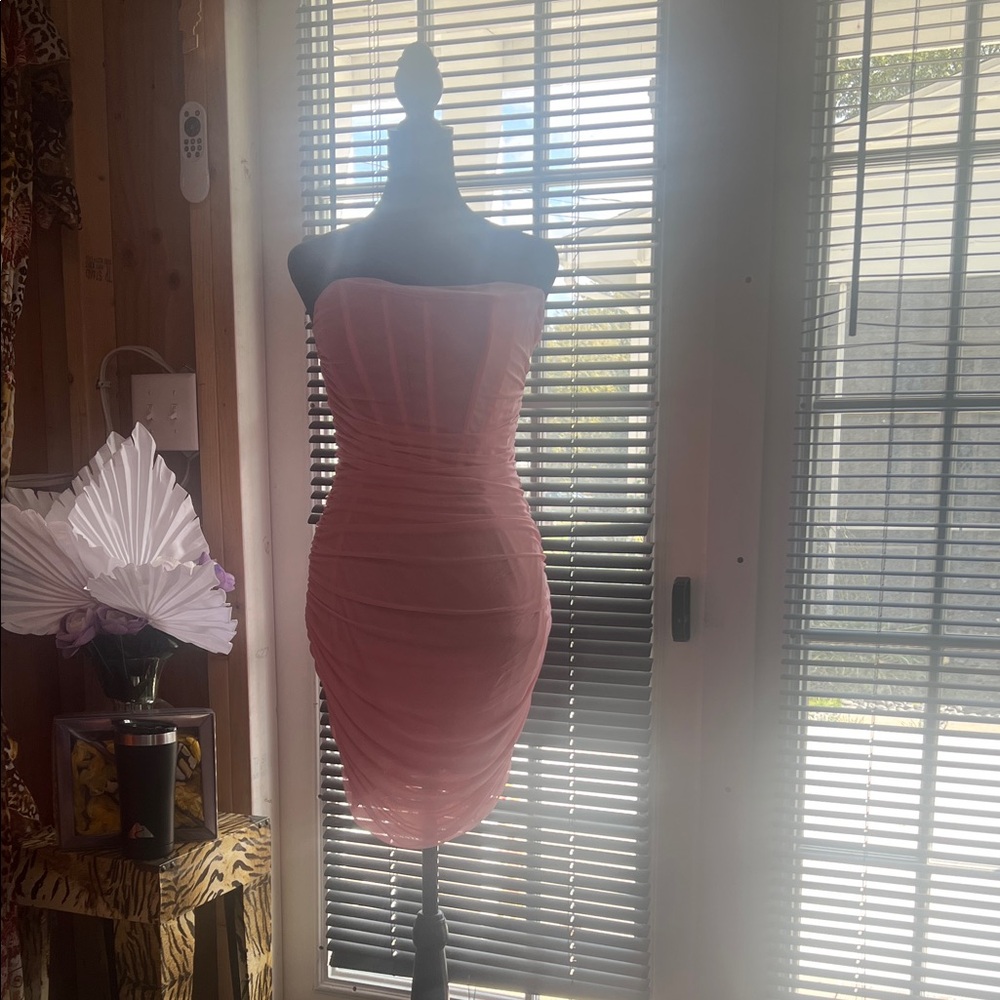 Elegant Strapless Pink Dress